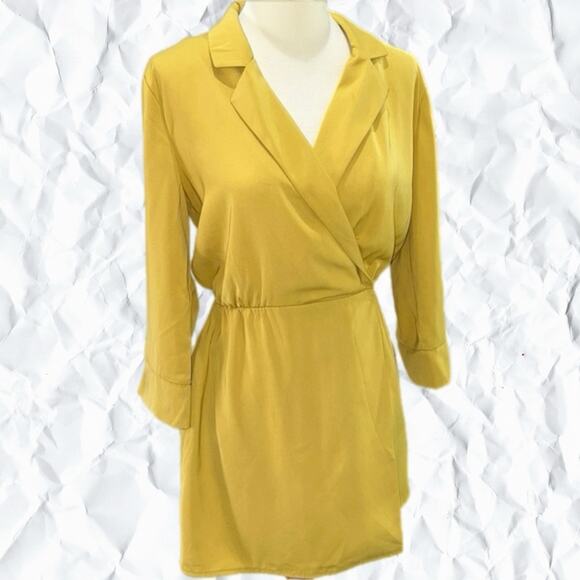 Forever 21 Plunging Skort Romper Playsuit Dress in Citron Yellow - Large - Picture 2 of 6